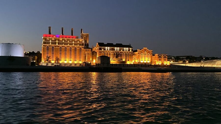 Lisbon: Luxury Sailboat Cruise at Night - Route overview: from Belém to bridge views and back