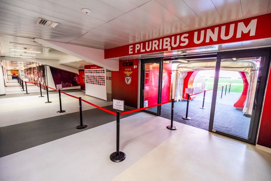 Lisbon: Luz Stadium Tour & SL Benfica Museum Ticket w/Scarf - Entering Estádio da Luz: more than a quick stadium selfie