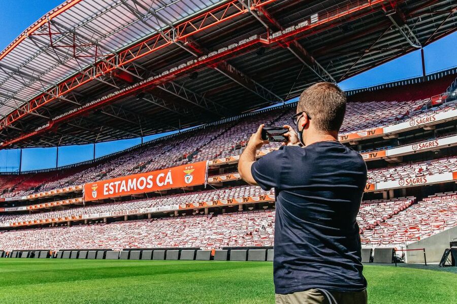 Lisbon: Luz Stadium Tour & SL Benfica Museum Ticket w/Scarf - Locker room access and the press room reality