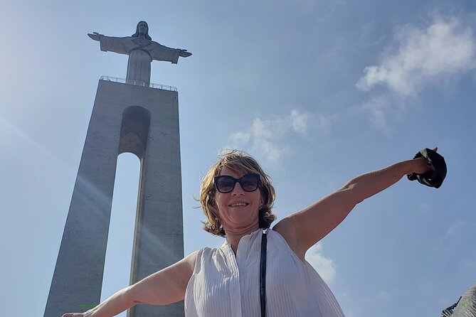 LISBON MOST COMPLETE TOUR! Also LX factory, V. Gama bridge, Expo! - MAAT: architecture and the best kind of quick climb