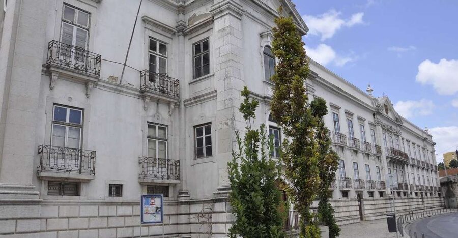 Lisbon: National Tile Museum E-Ticket & Audio Guide - Who should book this tile museum visit