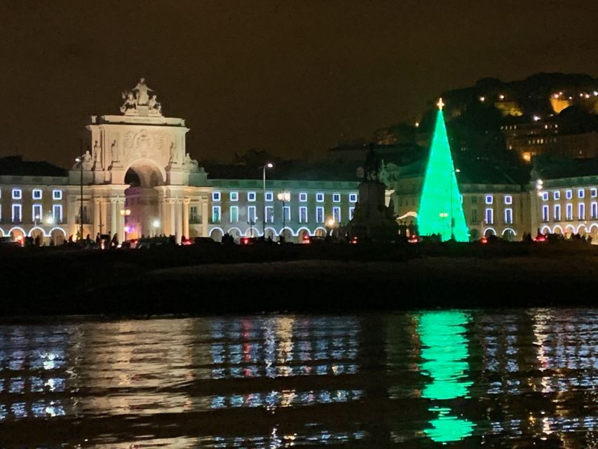 Lisbon: New Year's Eve Fireworks Sail Boat Tour - Price and value: is $335 worth it on New Year’s Eve?