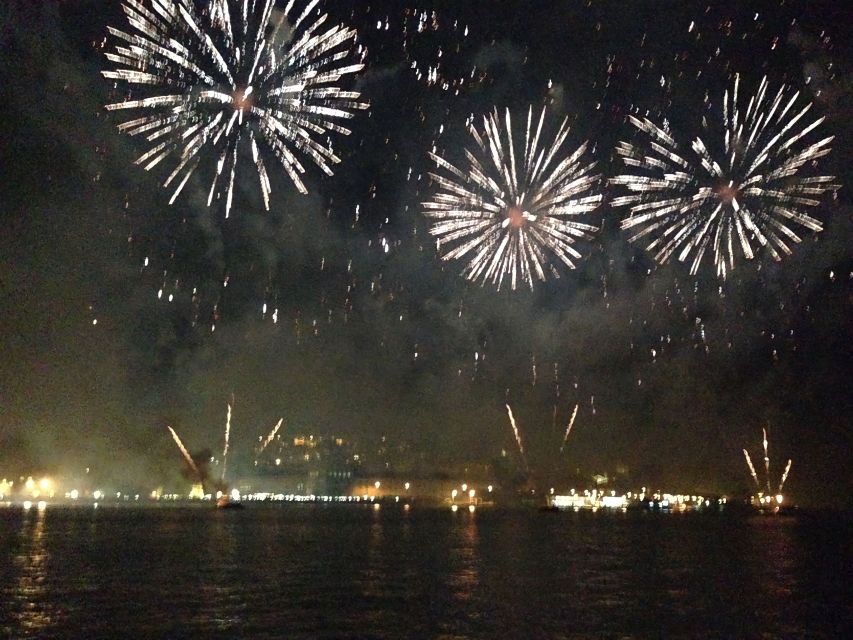 Lisbon: New Year’s Eve Fireworks Tagus River Sailing Cruise - Fireworks viewing tips that actually help