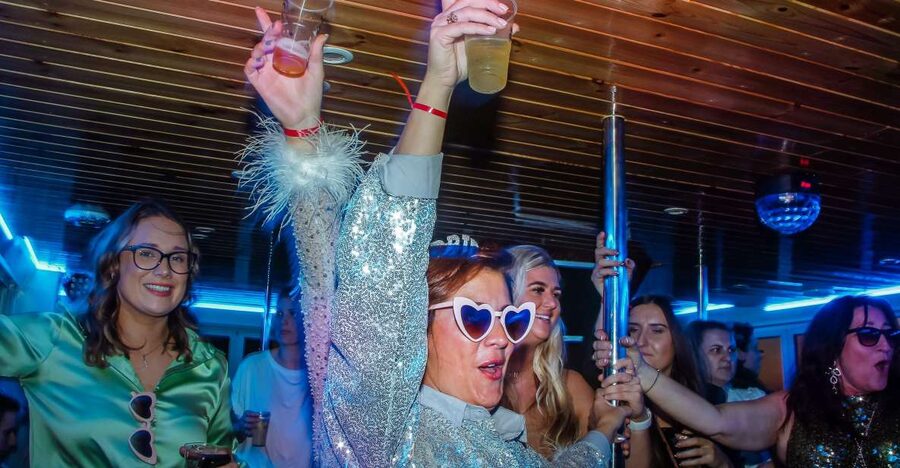 Lisbon: New Year's Eve with Live Dj Fireworks and Open Bar - The city views you actually want: Alfama, Cristo Rei, and the 25 de Abril Bridge