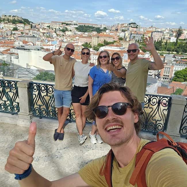 Lisbon on foot: From the hills to the river - Dutch guide - Bairro Alto and Chiado, maritime stories while you walk