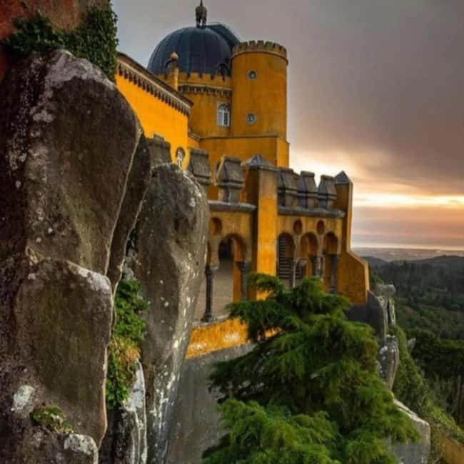 Lisbon: Pena Palace, Regaleira, Sintra, and Cascais Day Trip - Pena Palace: The Guided Part You’ll Be Glad You Chose
