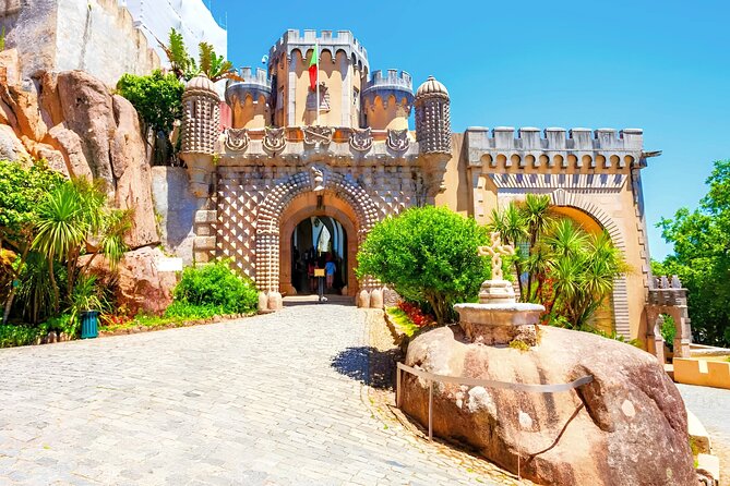 Lisbon: Pena Palace, Sintra CaboRoca Cascais Day Tour Small Group - Who This Tour Suits Best (And Who Should Skip It)