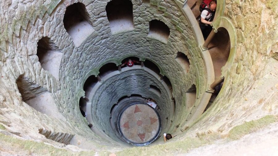 Lisbon: Pena, Regaleira & Atlantic Coast Tour with a Local - Pena Palace viewpoints: beyond the main photo spots