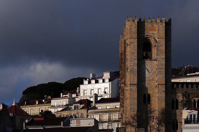 Lisbon Photo Private Day Tour - Castelo viewpoints, but photographed with purpose