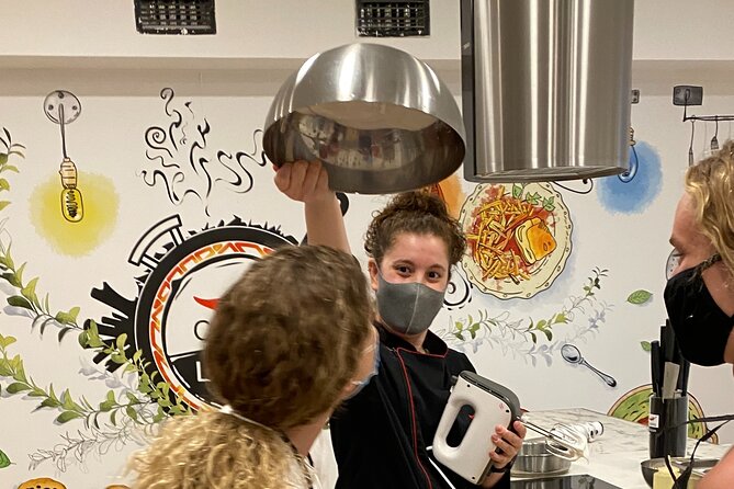 Lisbon Portuguese Cooking Class with 3-Course Dinner - Small Group Size, Real Kitchen Pace, and Where the Time Can Go