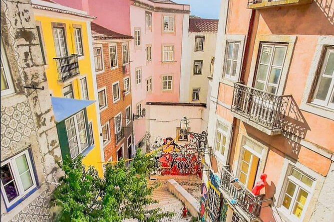 Lisbon Private 6h Customizable Tour with Transportation - Miradouro da Senhora do Monte: the view that makes Lisbon click