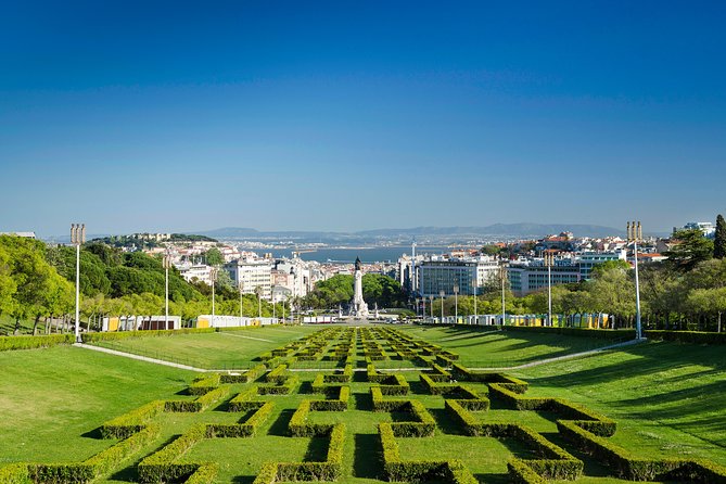 Lisbon Private And Customizable Half-Day Tour - Castelo de São Jorge viewpoints: the castle without the long grind