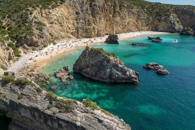 Lisbon: Private Arrábida & Comporta Wine Tour - Wine, Water, and Staying Comfortable With a 10-Hour Schedule