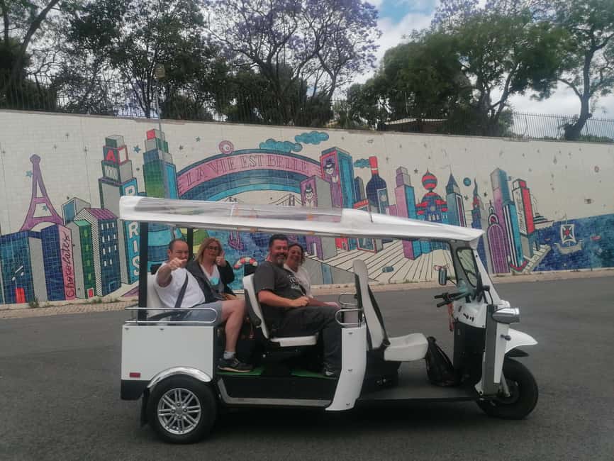 Lisbon: Private City Tour in Alfama and Chiado with Tuk Tuk - Senhora do Monte and São Vicente de Fora: neighborhoods you can feel