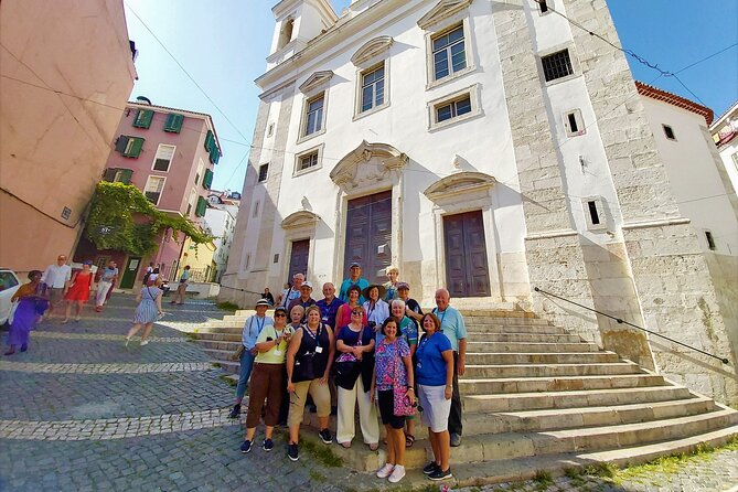 Lisbon Private Deluxe Half Day City Tour - Bairro Alto, Basilica da Estrela, and Príncipe Real in a Single Sweep
