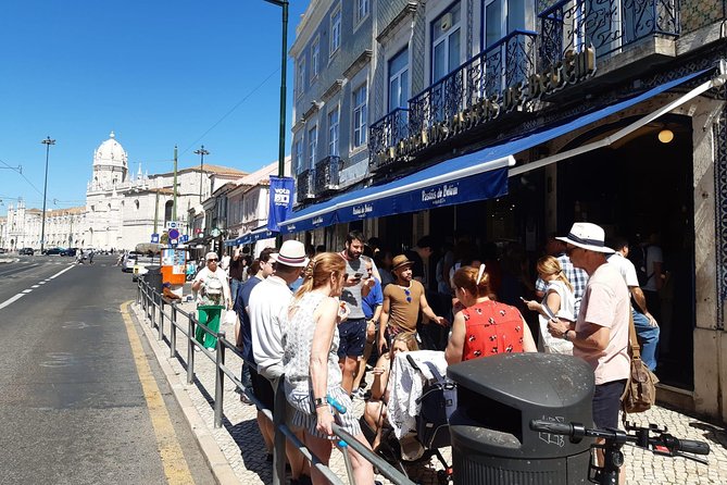 Lisbon Private Driver and Customizable Tour - Vehicle Comfort: What to Expect and How to Prepare