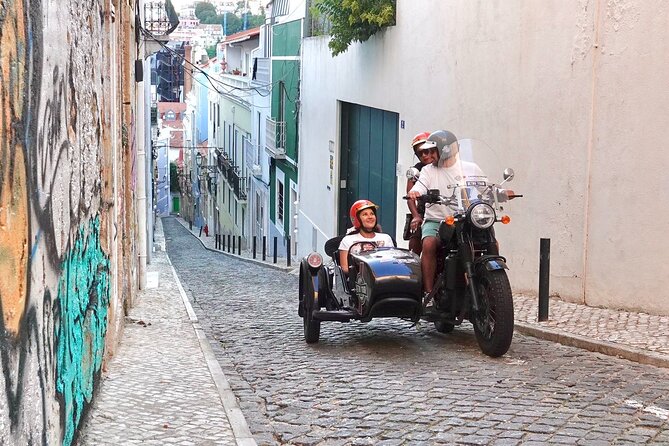Lisbon: Private Experience Motorcycle Sidecar Tour - Price and Time: $107 for About One Hour, What That Buys You