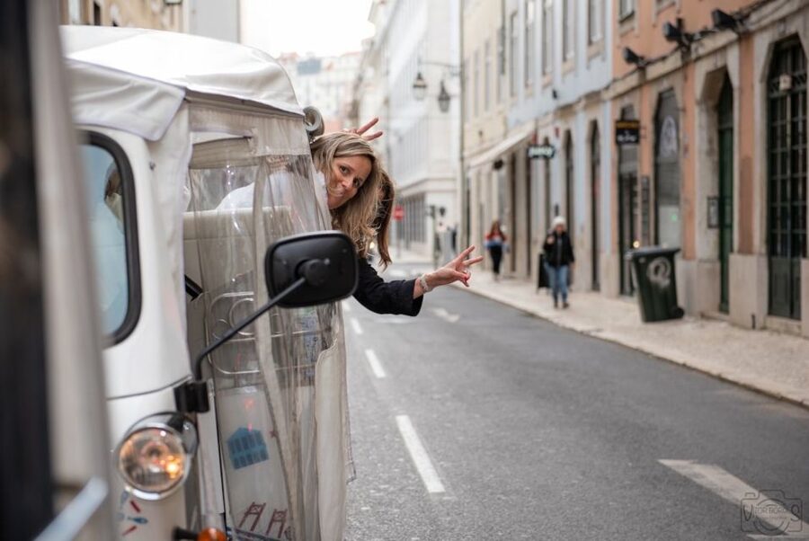 Lisbon: Private Food & Wine City Tour by Eco Tuk Tuk - From cruise port pickup to Cais do Sodre: logistics that matter