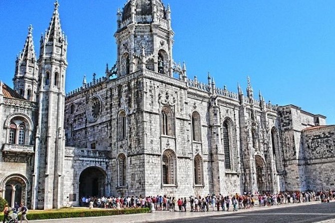 Lisbon Private Full Day Sightseeing Tour - Parque Eduardo VII and Panoramic Stops: Lisbon’s Views, Without the Rush