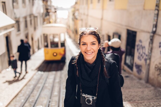 Lisbon Private Full Day Walking Tour - Coffee, Pastel de Nata, and Lunch at Largo dos Trigueiros