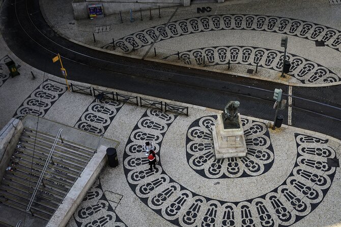 Lisbon Private Full Day Walking Tour - Mouraria to Alfama: Viewpoints, Street Art, and the Fado Thread