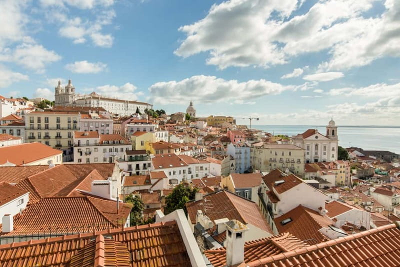 Lisbon: Private Grand Experience City Tour - Starting off right: pickup and a short tuk tuk introduction