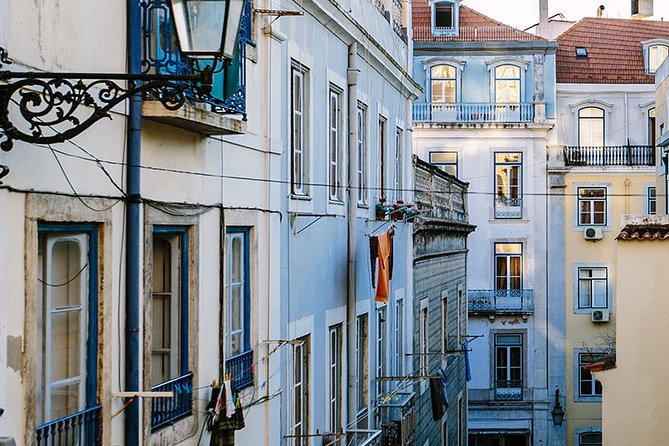 Lisbon: Private Guided Electric Tuk Tuk Tour with Tastings - Tastings and snacks: what’s included, what to expect, and how to plan