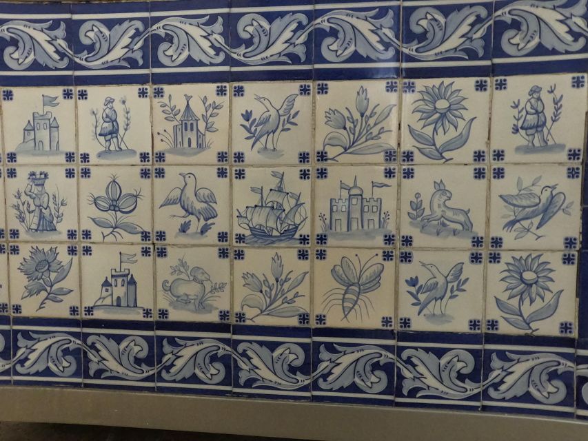 Lisbon:Private guided historical sightseeing Tour by TUK-TUK - Pastéis de Belém and the photo rhythm that keeps the day fun
