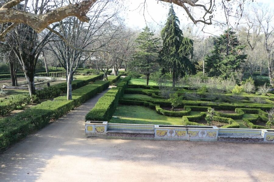 Lisbon: Private Historical Tour to Queluz and Ajuda Palaces - If you want fewer crowds, this route is built for it