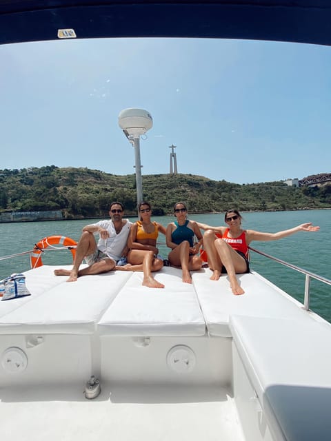Lisbon: Private Luxury Catamaran Tour with Welcome Drink - The boat experience: comfort, crew, and how the day flows