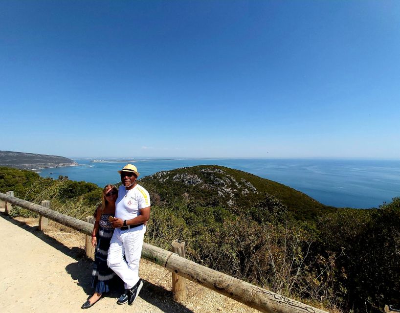 Lisbon: Private Luxury Coastline Tour - Azenhas do Mar: Cliffside Ocean Views in One Solid Hour