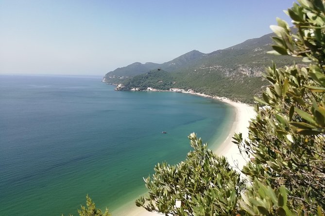 Lisbon Private Luxury Paradisiacal Coastline Tour - Cascais and Praia das Azenhas do Mar: Two Coast Moods in One Stretch