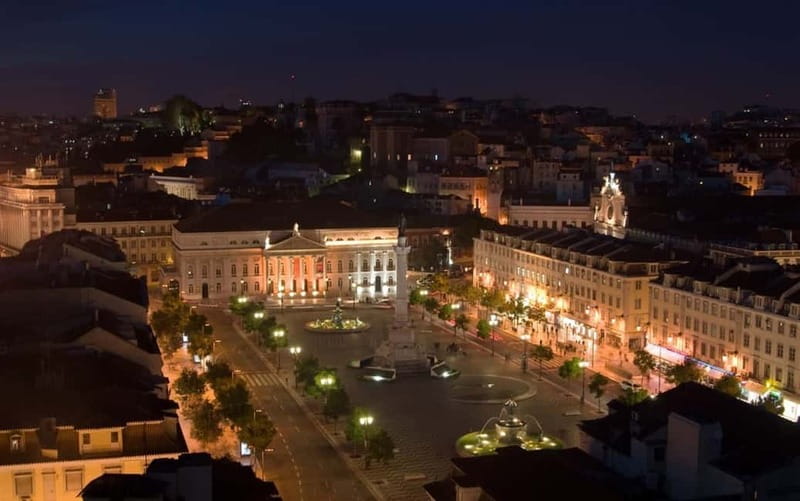 Lisbon: Private Night Tour with Fado Dinner Show - Price and logistics: is $341 per group worth it?