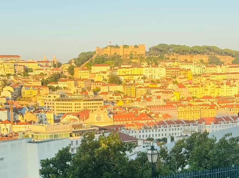 Lisbon: Private Old Town Tuk Tuk Tour - Santa Luzia and Portas do Sol: two miradouro stops that save your legs