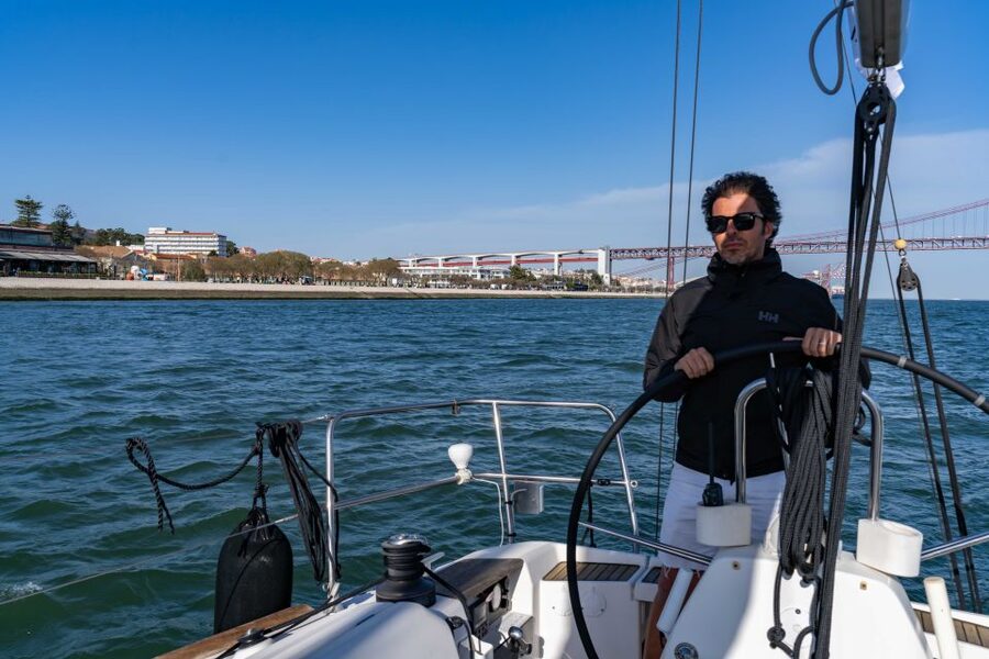 Lisbon: Private Sailboat Tour on the Tagus at Sunset - Duration and pacing: two hours that hit the right balance