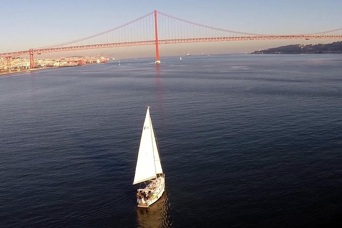 Lisbon Private Sailing Cruise, drink included (options: 2h, 3h, 4h, 6h or 8h) - From Belém’s Age of Discovery to the 25 de Abril Bridge