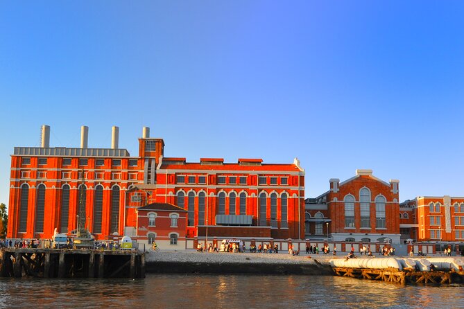 Lisbon Private Sunset Cruise - How the 2-hour river-view loop actually feels