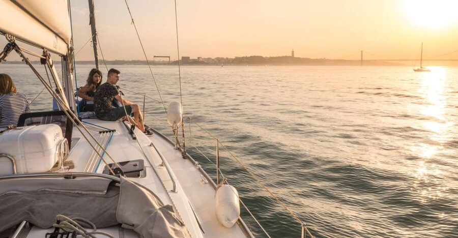 Lisbon: Private Sunset Cruise on the Tagus River with Drink - Setting off from Doca de Belém, Gate 1 (and not missing the boat)
