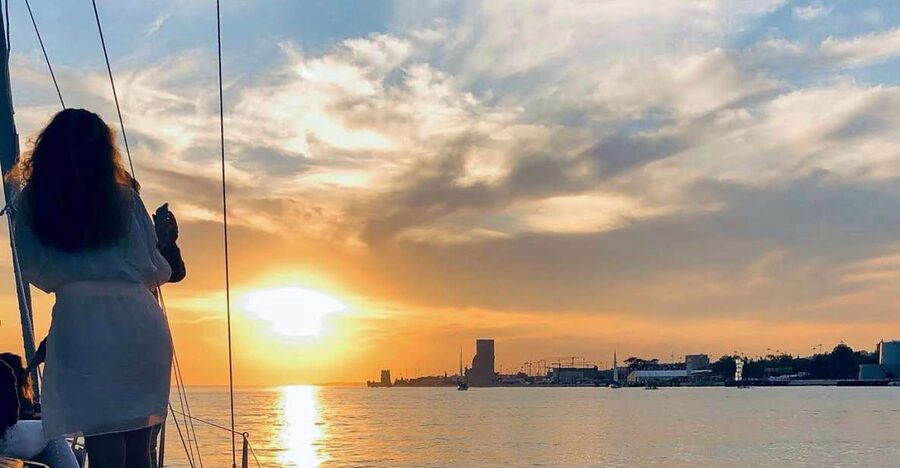 Lisbon: Private Tagus River Sunset Cruise on a Luxury Boat - Key things to know before you go