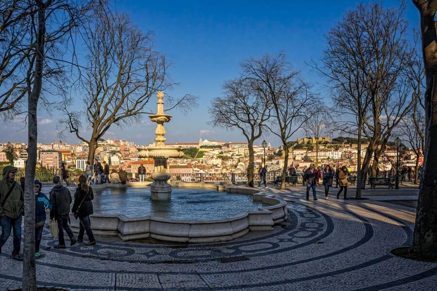 Lisbon: Private Tour by Tuk Tuk - Praca do Comercio: the grand finish and King Jose I’s statue