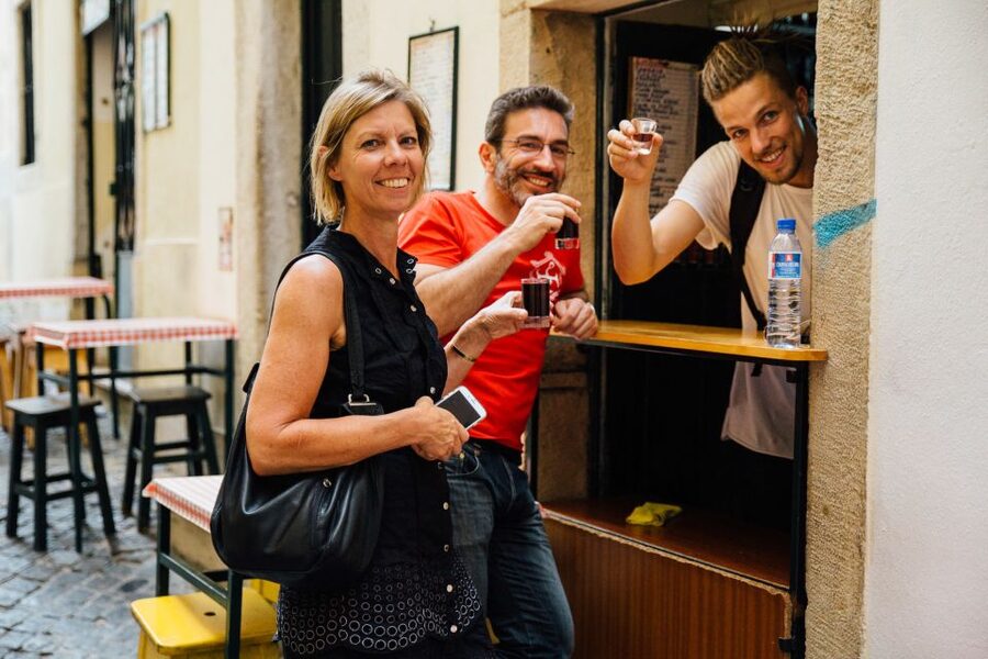 Lisbon: Private Tour with Locals – Highlights & Hidden Gems - How to use your 3-hour private tour for the rest of your trip