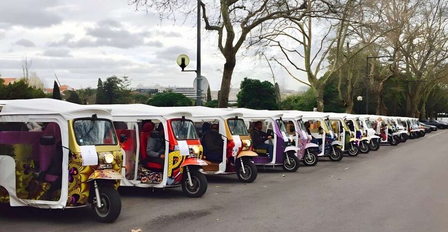 Lisbon: Private Tuk Tuk Sightseeing Tour & Historic Stories - Key things you should know before you go