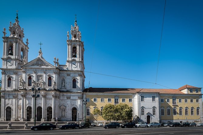 Lisbon Private Tuk Tuk Tour and Hotel Pickup: 2, 3, or 4 Hours - Barrio Alto, Chiado, and the City’s Switching Energy