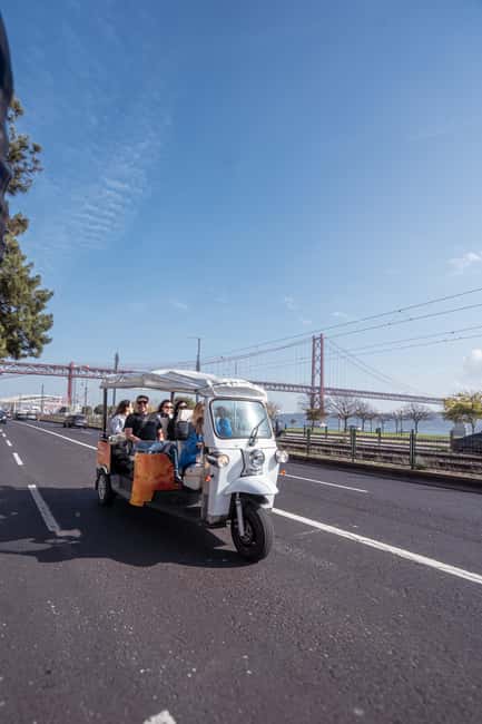 Lisbon: Private Tuk Tuk Tour with Optional Boat Cruise - Alfama, Sé, and the “photo plus short walk” style that keeps you fresh