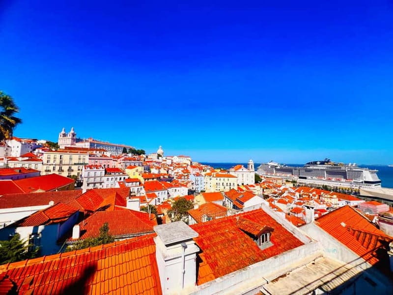 Lisbon: Private Tuk Tuk Tour with Polaroid Photos - Key things to know before you go