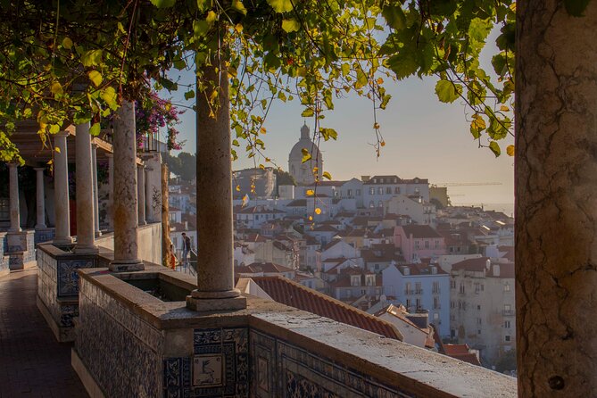 Lisbon Private TukTuk Tour with True Local Guide - Why This 2-Hour Tuk-Tuk Route Feels Like a Lisbon Shortcut