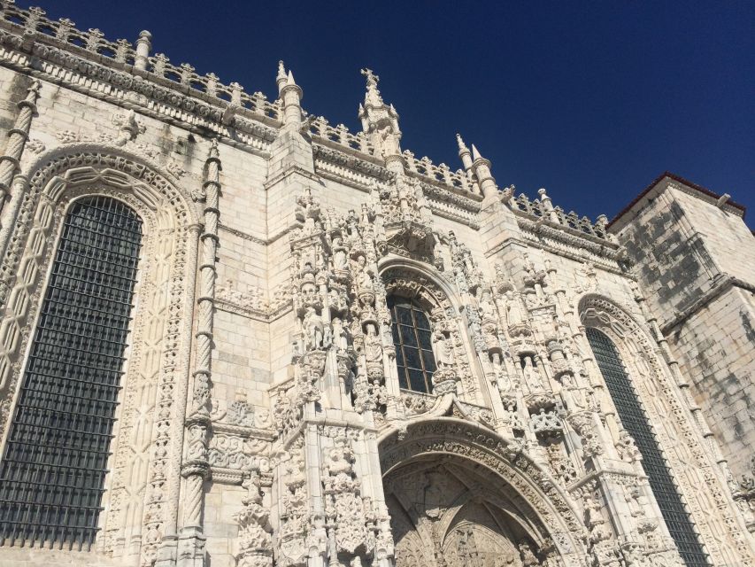 Lisbon: Private walking tour - Santa Justa area: Lisbon’s “climb it” problem, solved