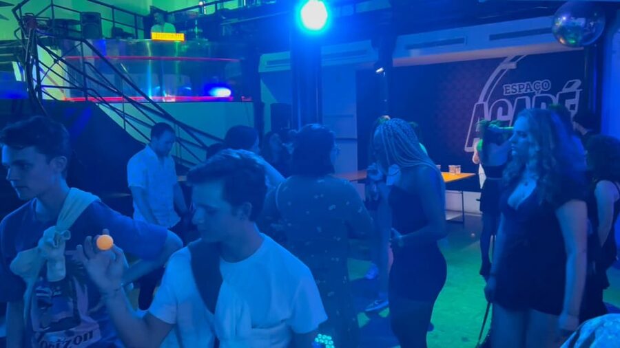 Lisbon Pub Crawl: Unlimited Drinks, Shots & V.I.P Club Entry - Where the night begins, Miradouro de São Pedro de Alcântara