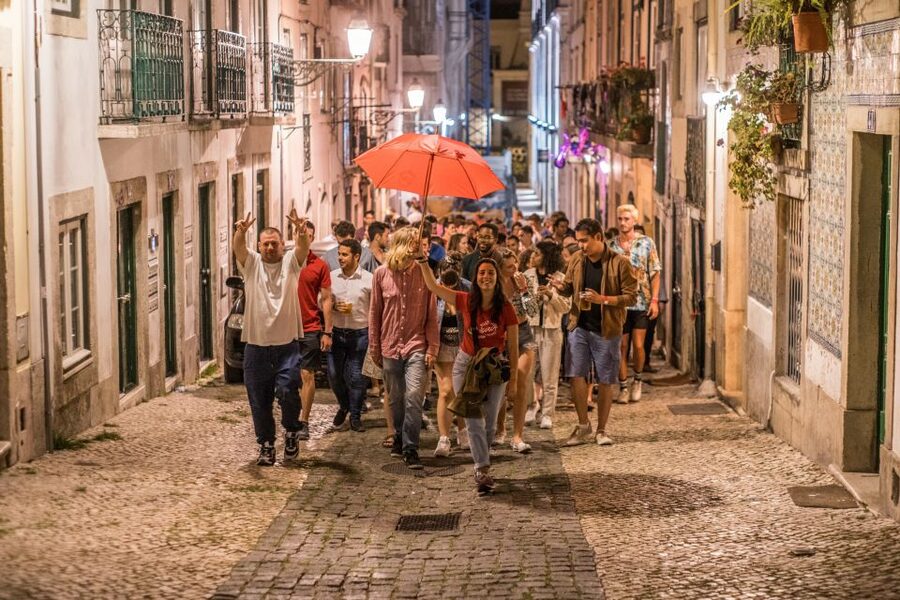 Lisbon: Pub Crawl with Open Bar and VIP Club Entry - Why This Lisbon Pub Crawl Feels Worth It