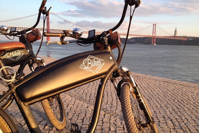 Lisbon Regular or Electric Bike Rental - Why Lisbon by bike beats walking on a hot day